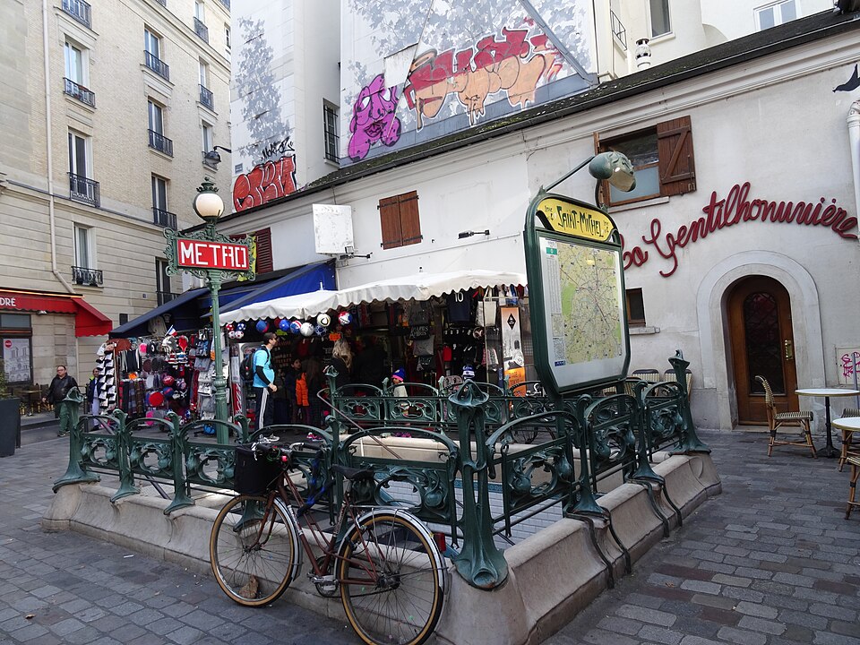 Métropolitain, station Saint-Michel