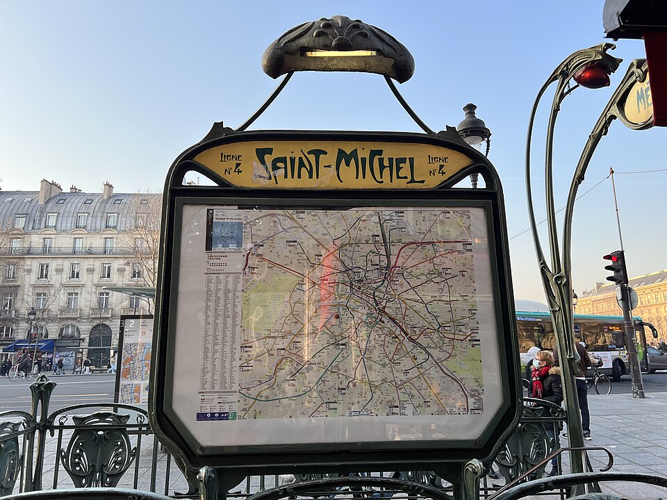 Métropolitain, station Saint-Michel