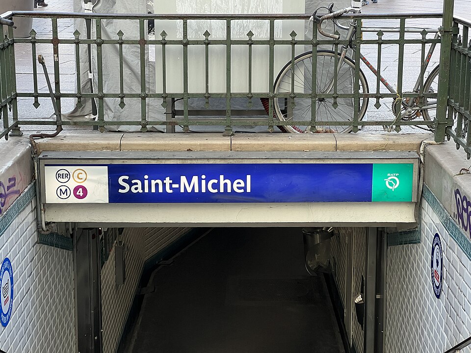 Métropolitain, station Saint-Michel