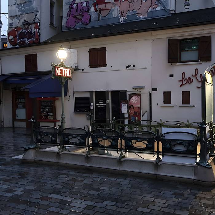 Photo de Métropolitain, station Saint-Michel