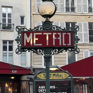 Métropolitain, station Saint-Michel