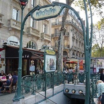 Métropolitain, station Saint-Michel