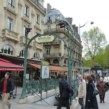 Métropolitain, station Saint-Michel