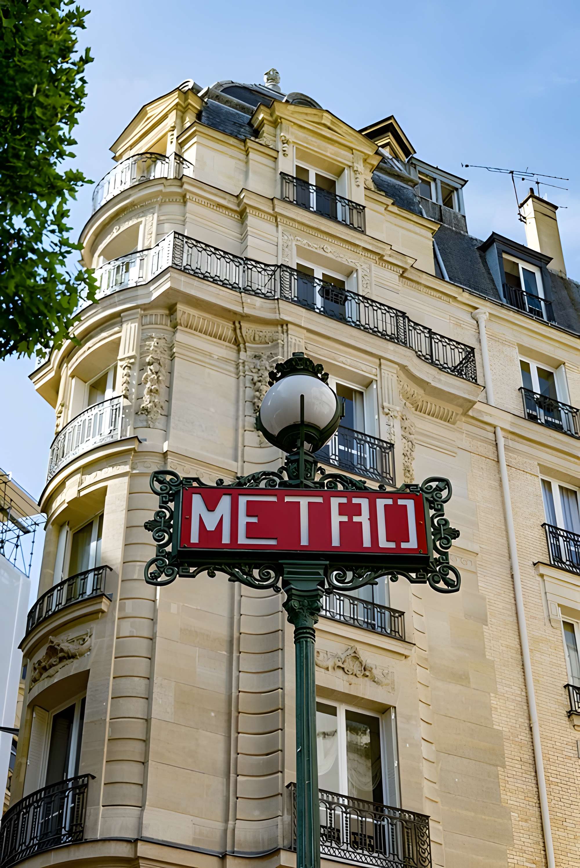 Métropolitain, station Saint-Michel