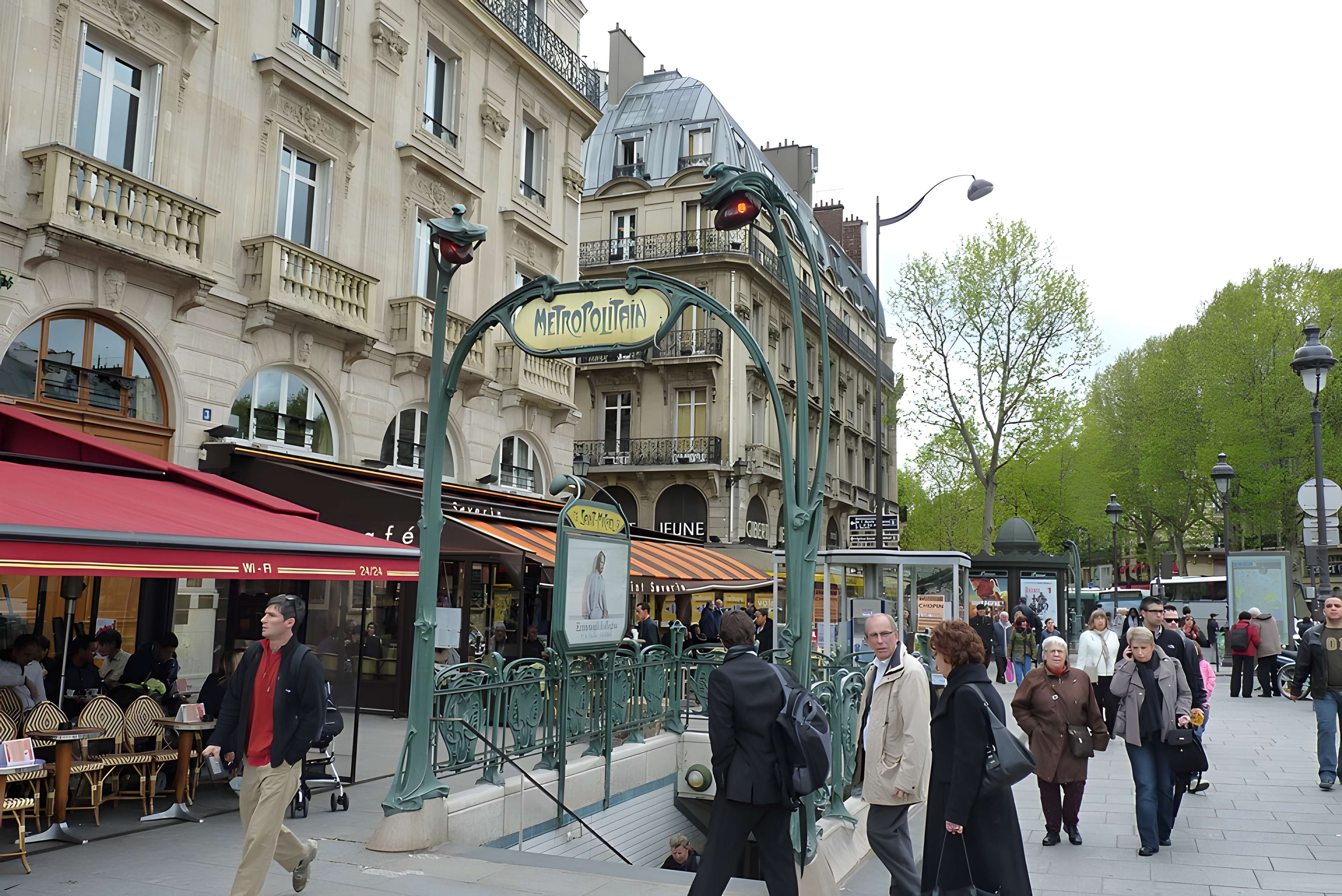 Métropolitain, station Saint-Michel