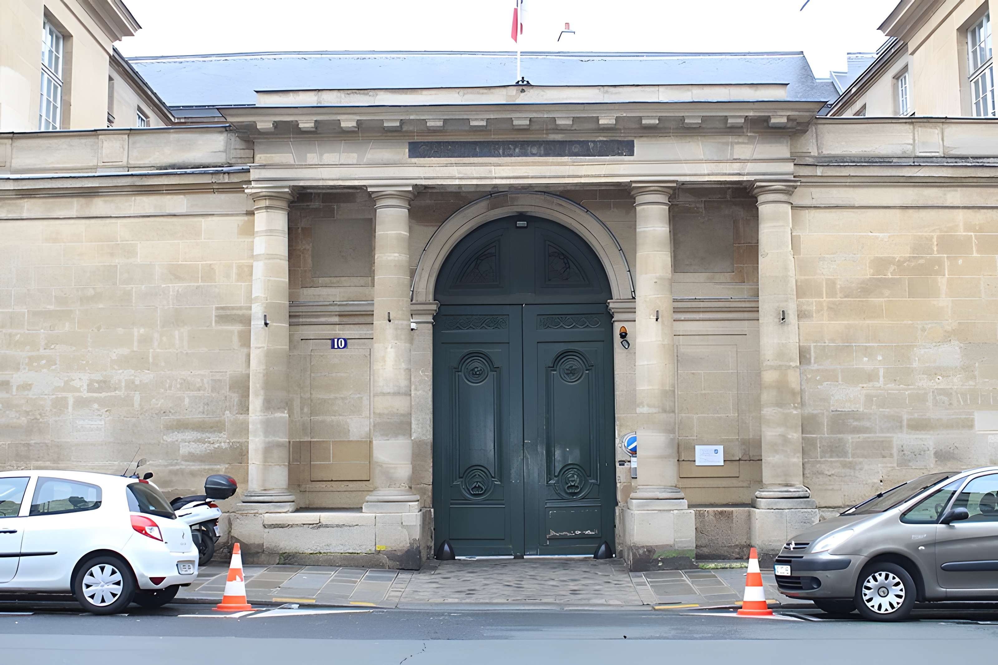 Caserne de la Garde Républicaine