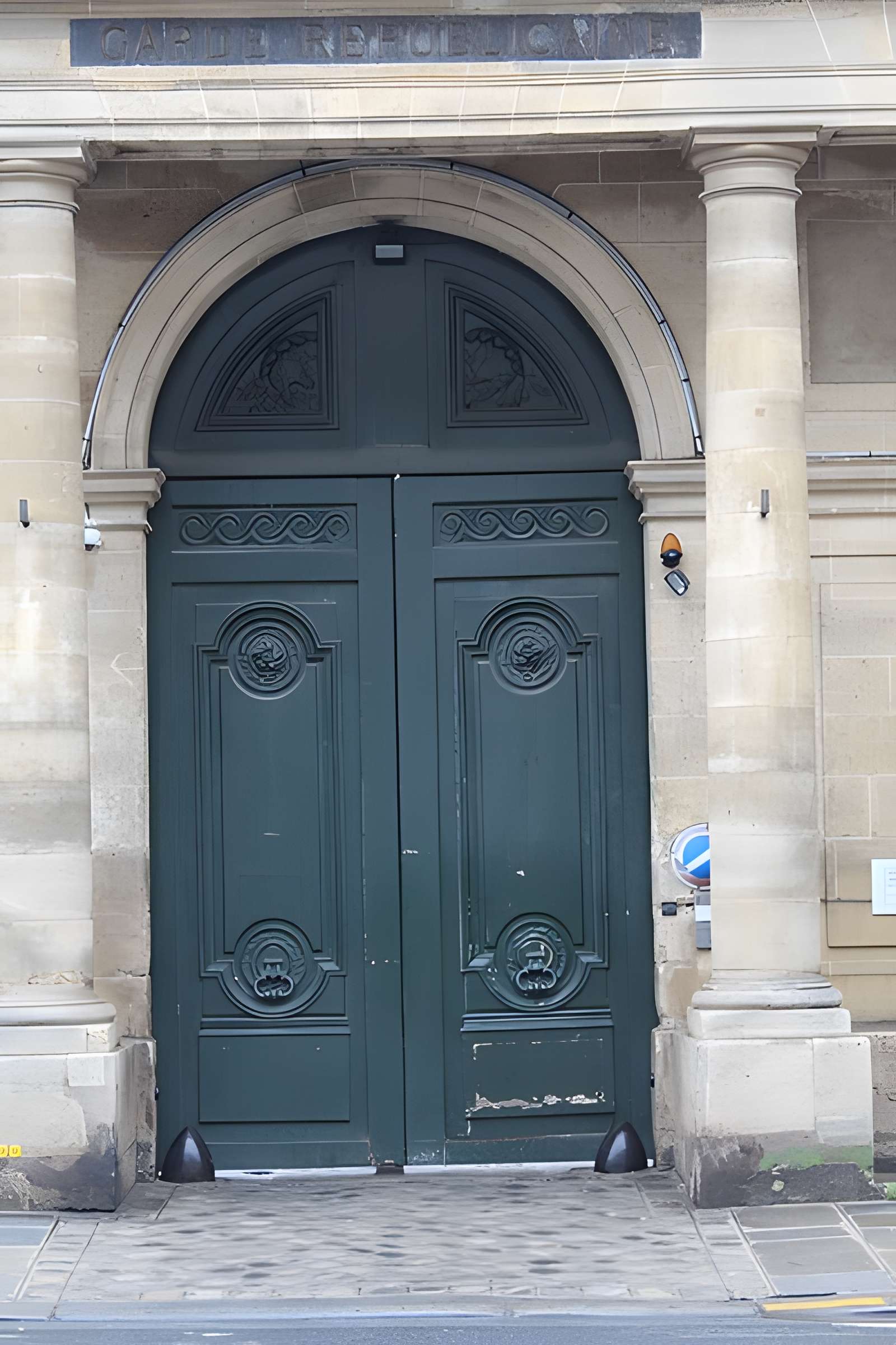 Caserne de la Garde Républicaine