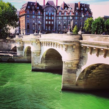 Ensemble d’immeubles du Carrefour Curie