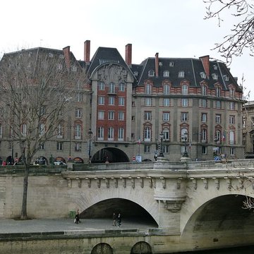 Ensemble d’immeubles du Carrefour Curie