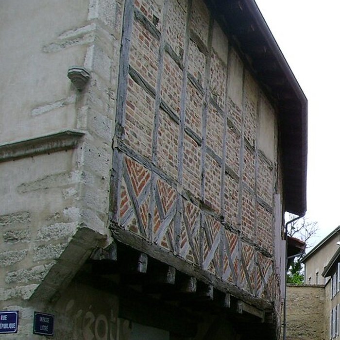 Photo de Maison au 30 rue de la République à Bourg-en-Bresse