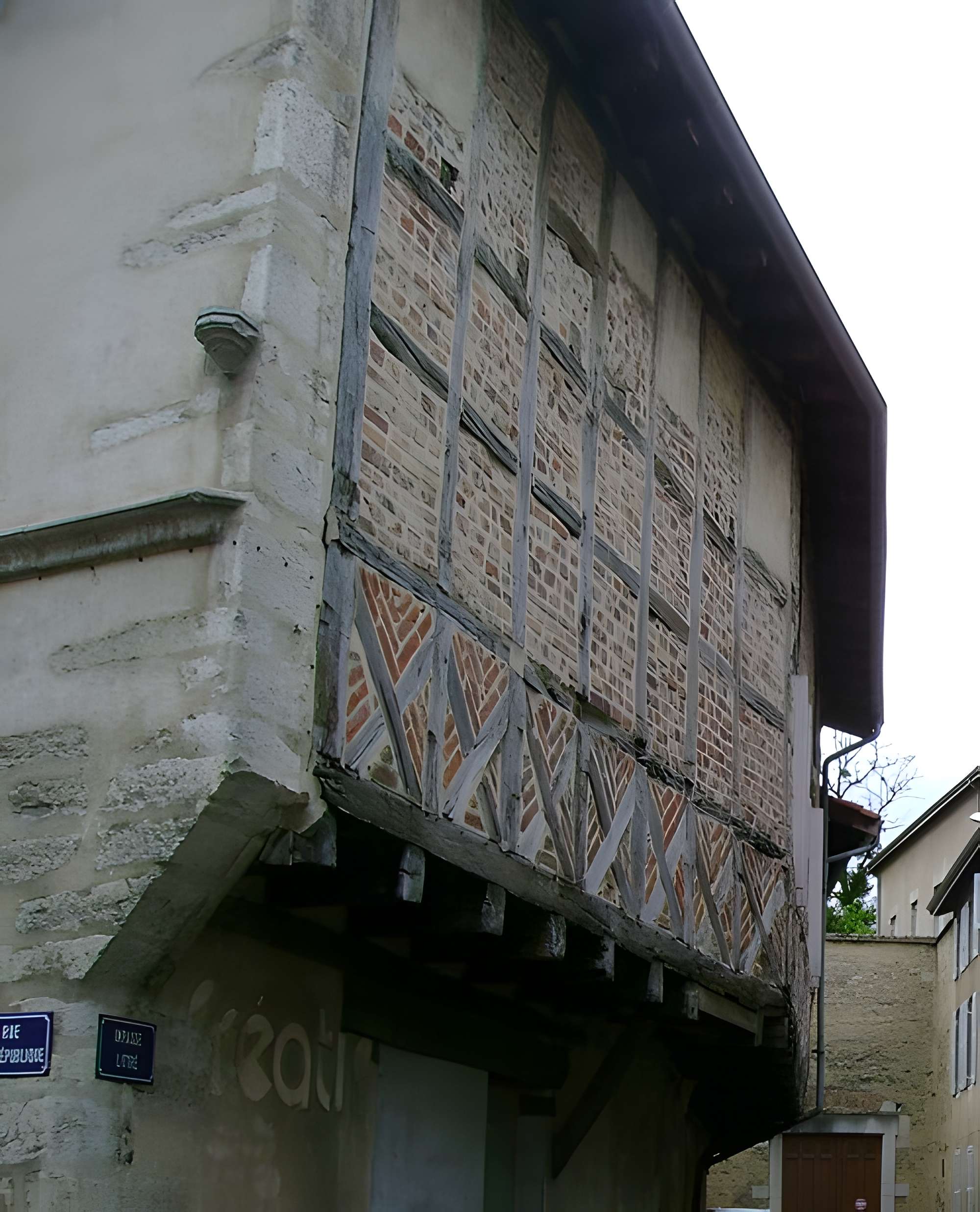 Maison au 30 rue de la République à Bourg-en-Bresse