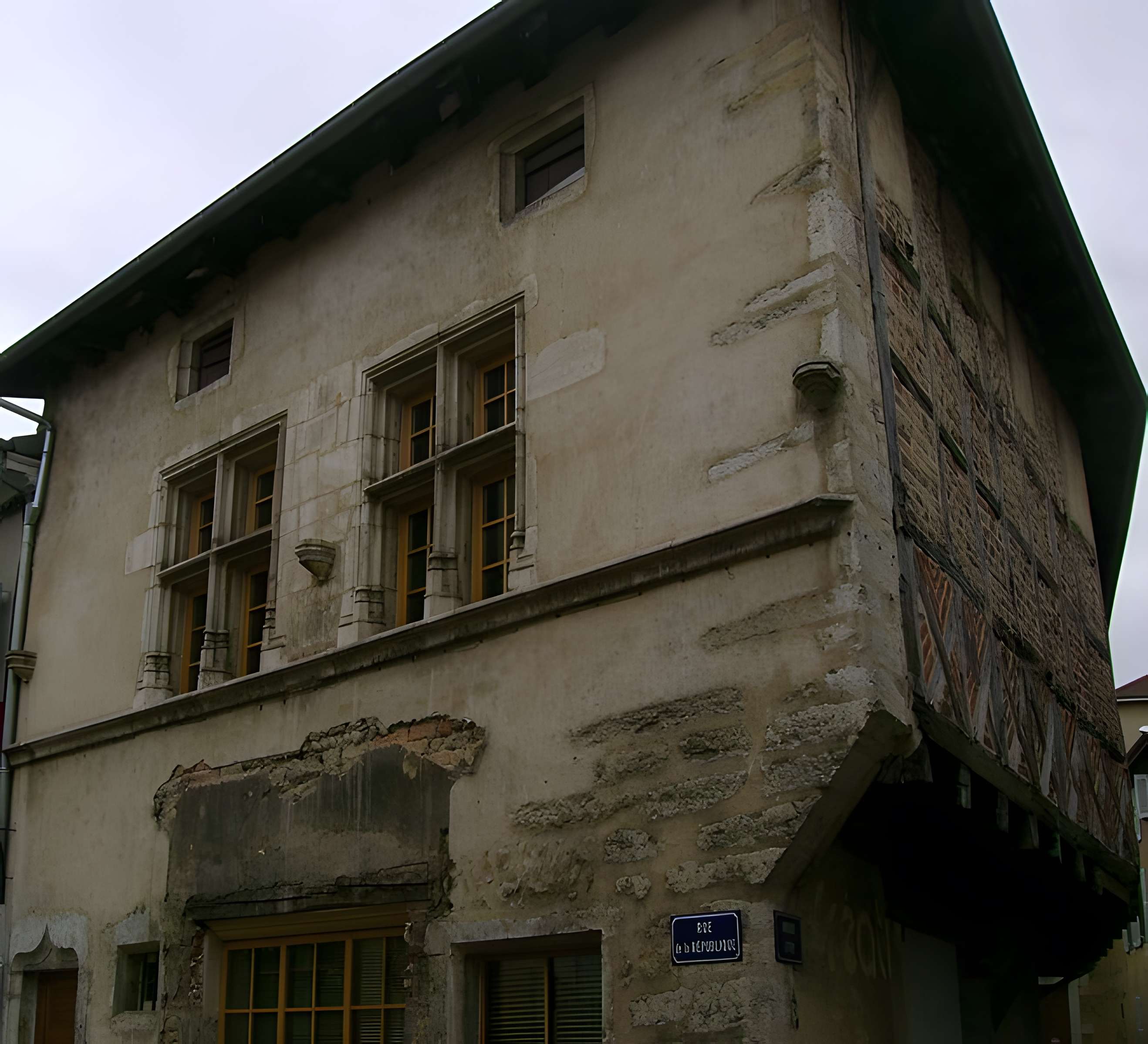 Maison au 30 rue de la République à Bourg-en-Bresse