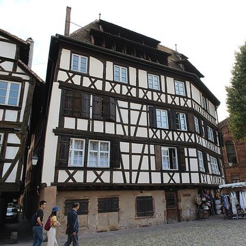 Maison au 33 Rue du Bain-aux-Plantes à Strasbourg