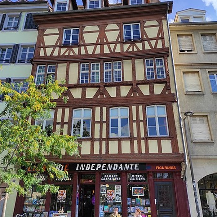 Photo de Maison au 36 Quai des Bateliers à Strasbourg