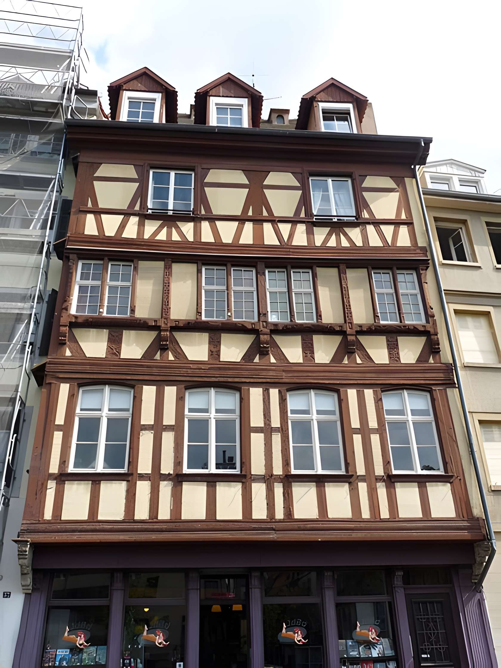 Maison au 36 Quai des Bateliers à Strasbourg 