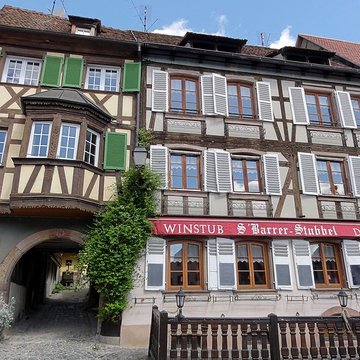 Maison au 4 Place de lHôtel-de-Ville à Barr