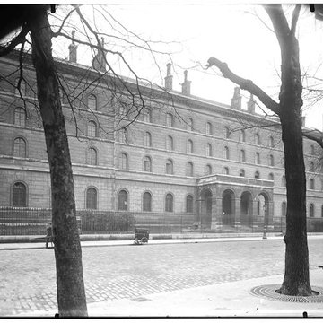 Séminaire  , actuellement annexe du ministère des finances