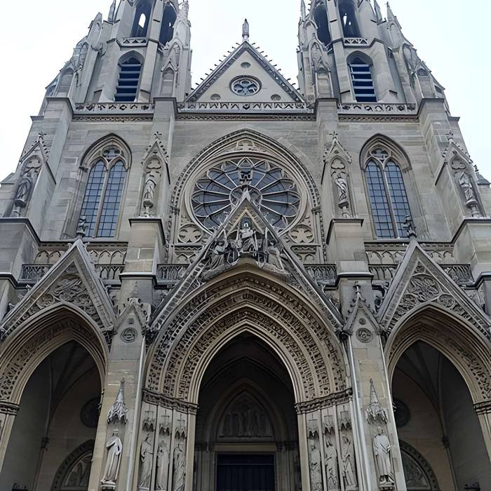 Photo de Basilique Sainte-Clotilde et Sainte-Valère