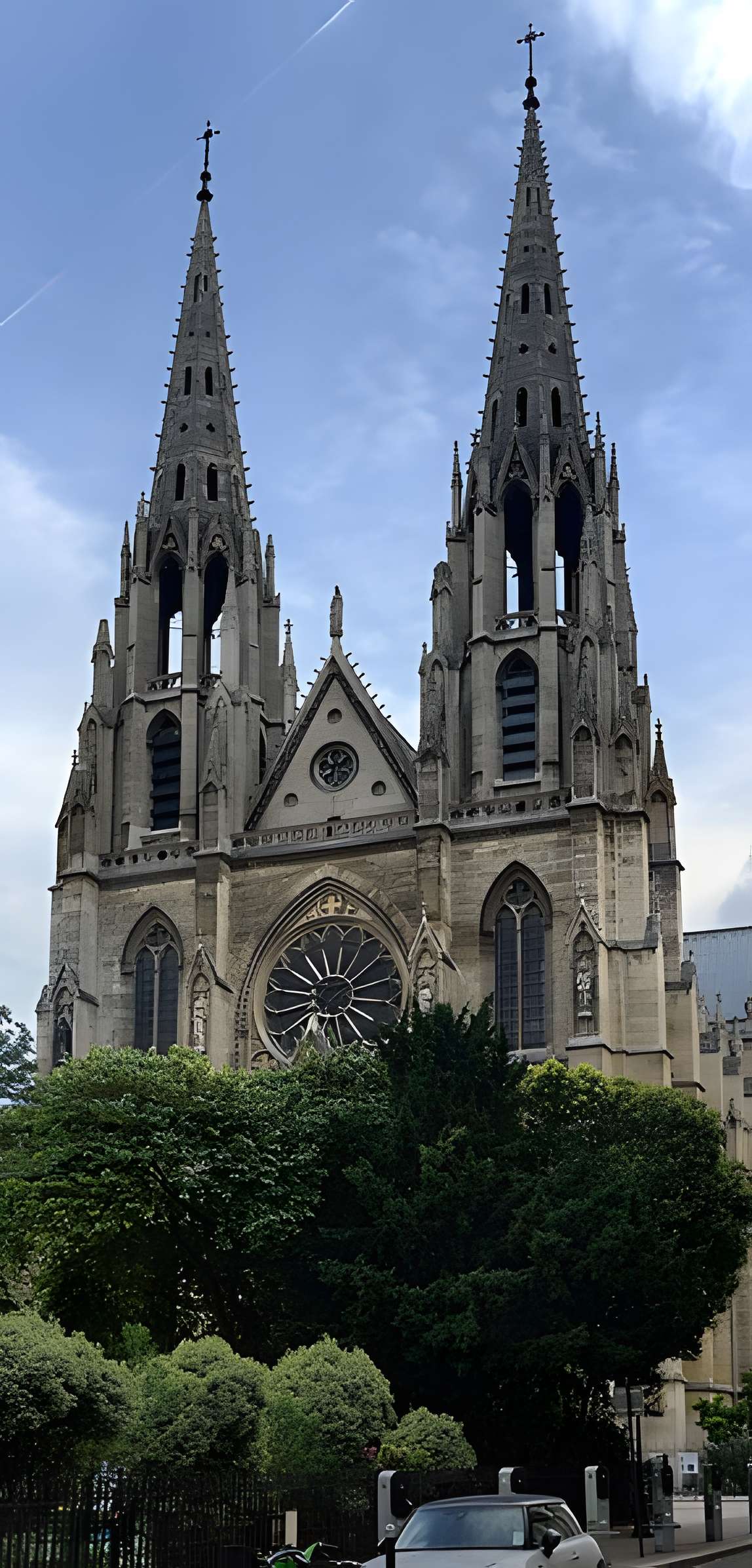 Basilique Sainte-Clotilde et Sainte-Valère