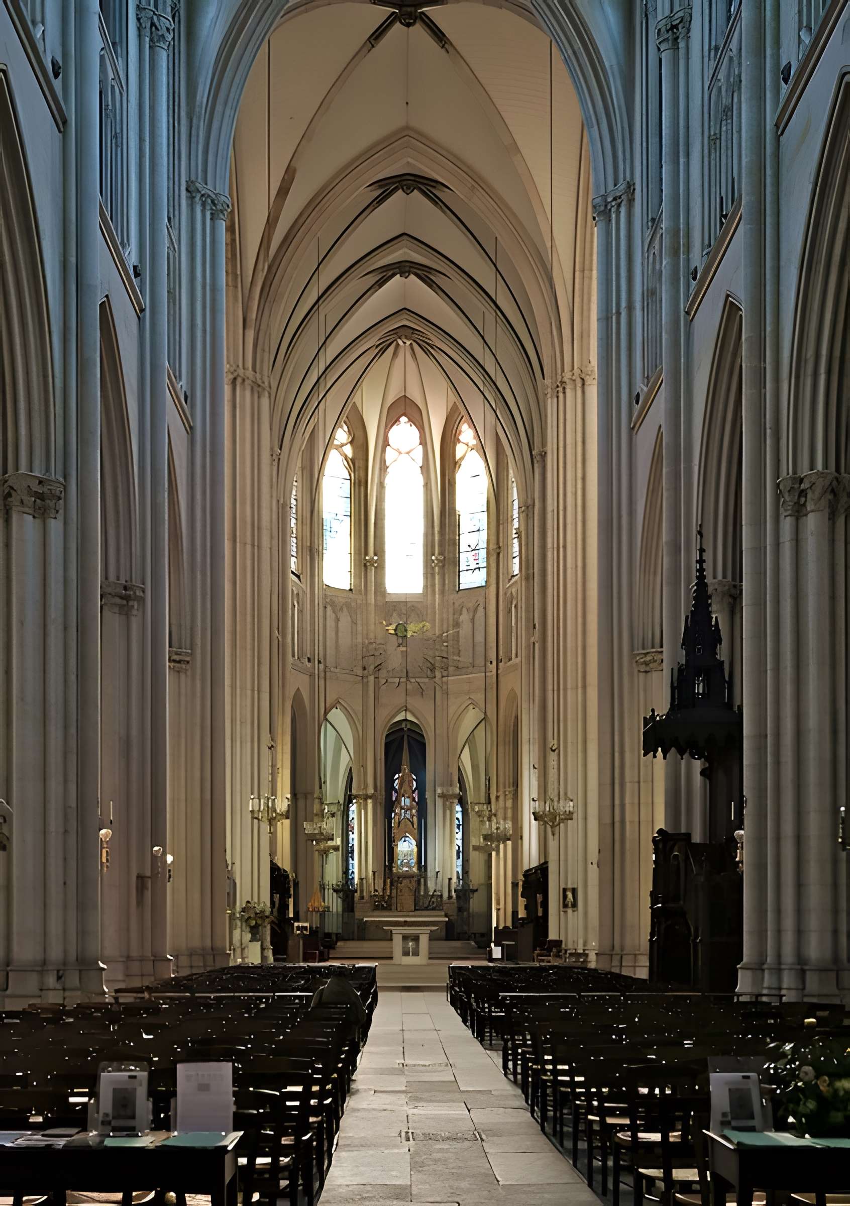 Basilique Sainte-Clotilde et Sainte-Valère