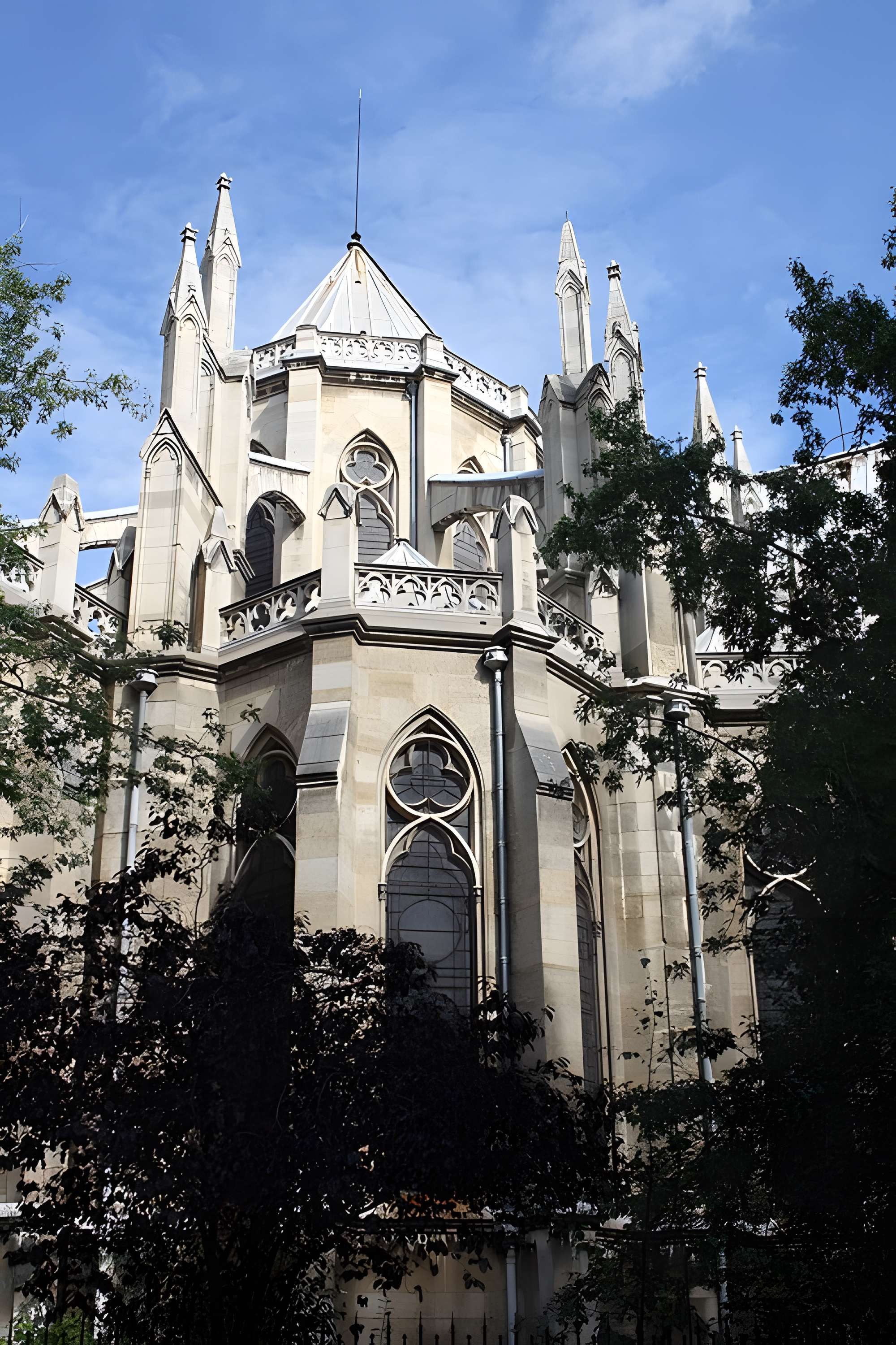 Basilique Sainte-Clotilde et Sainte-Valère