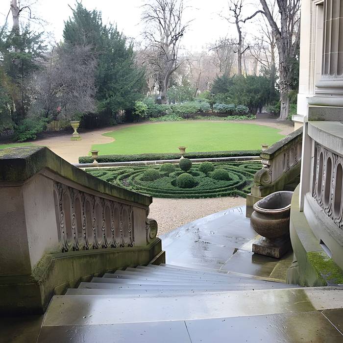 Photo de Ancien Garde-Meuble, actuellement ministère de la Marine ou Hôtel de la Marine