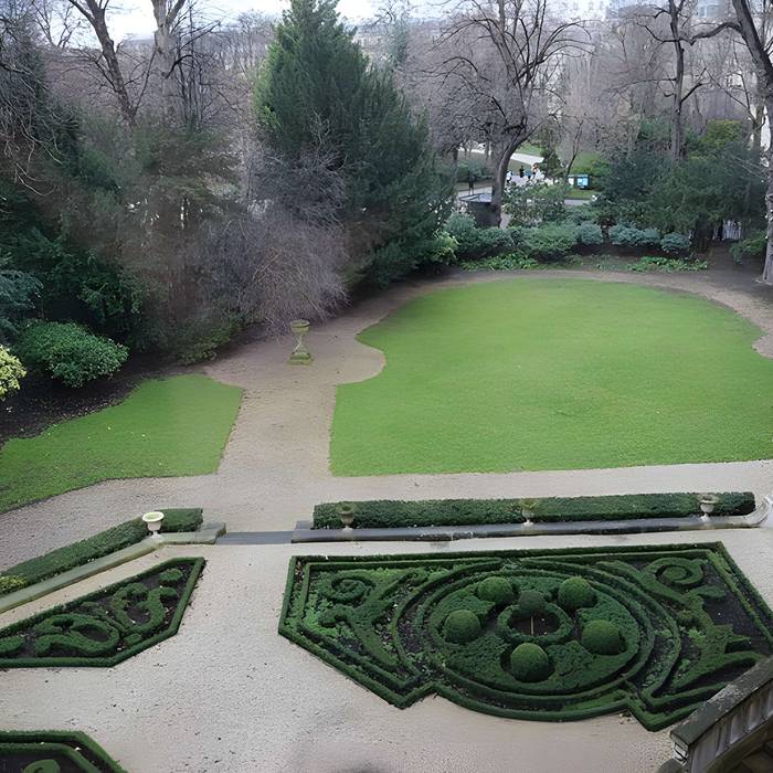 Photo de Ancien Garde-Meuble, actuellement ministère de la Marine ou Hôtel de la Marine