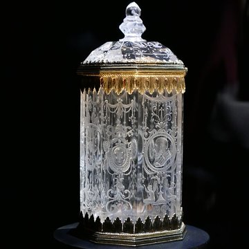 Ancien Garde-Meuble, actuellement ministère de la Marine ou Hôtel de la Marine