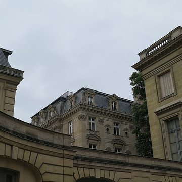 Ancien Garde-Meuble, actuellement ministère de la Marine ou Hôtel de la Marine
