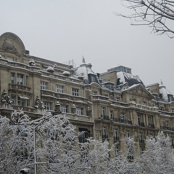 Ancien Garde-Meuble, actuellement ministère de la Marine ou Hôtel de la Marine