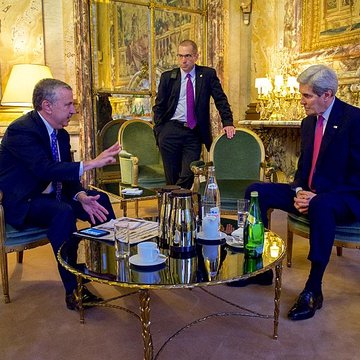 Ancien Garde-Meuble, actuellement ministère de la Marine ou Hôtel de la Marine