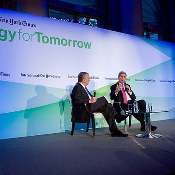 Ancien Garde-Meuble, actuellement ministère de la Marine ou Hôtel de la Marine