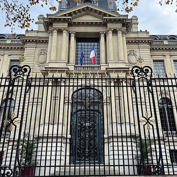 Ancien Garde-Meuble, actuellement ministère de la Marine ou Hôtel de la Marine