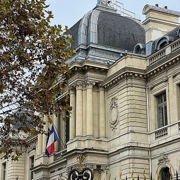Ancien Garde-Meuble, actuellement ministère de la Marine ou Hôtel de la Marine
