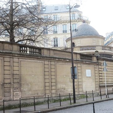 Ancien Garde-Meuble, actuellement ministère de la Marine ou Hôtel de la Marine