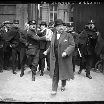 Ancien Garde-Meuble, actuellement ministère de la Marine ou Hôtel de la Marine