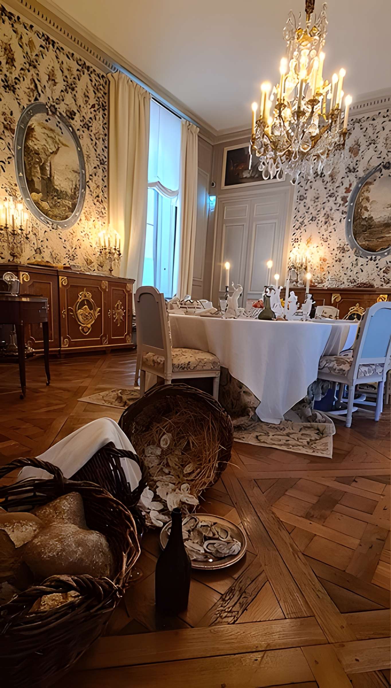 Ancien Garde-Meuble, actuellement ministère de la Marine ou Hôtel de la Marine