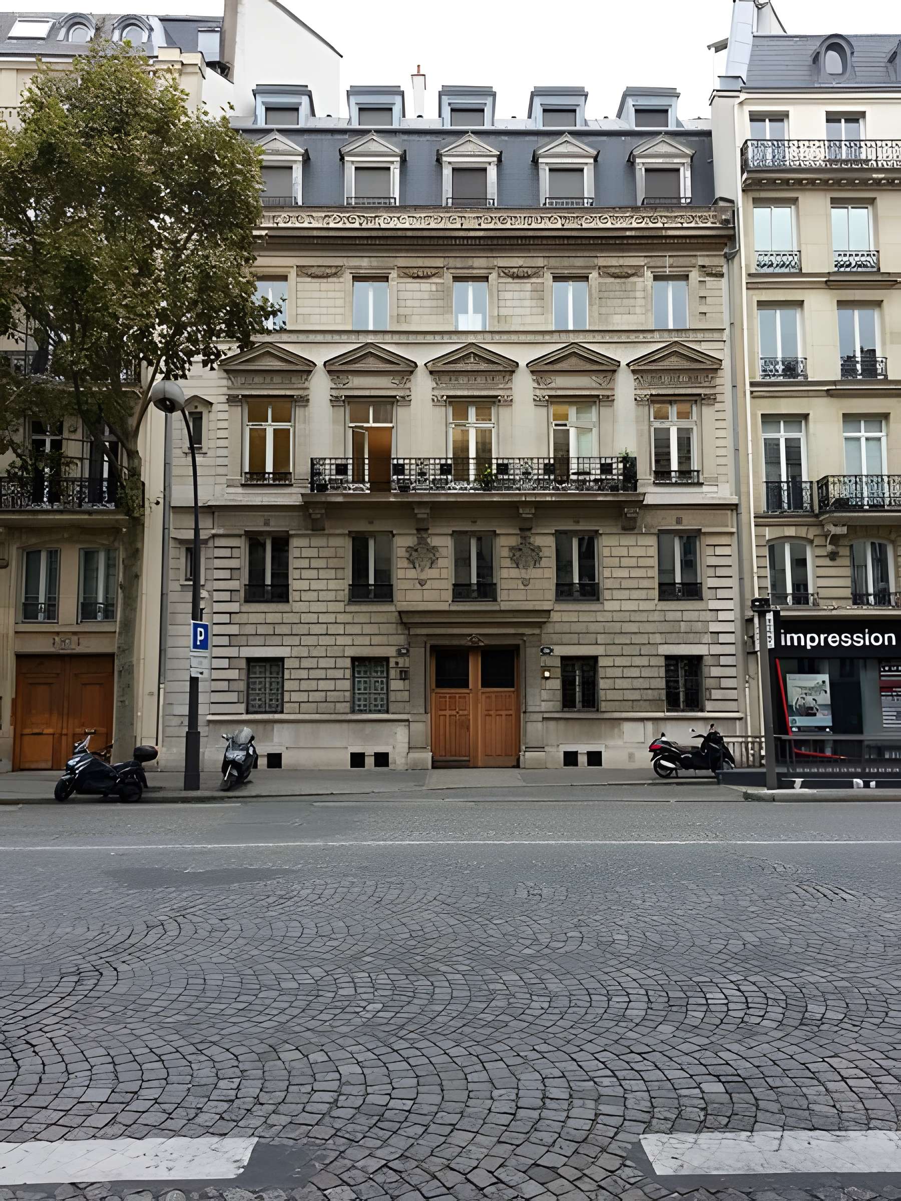 Ancien Garde-Meuble, actuellement ministère de la Marine ou Hôtel de la Marine