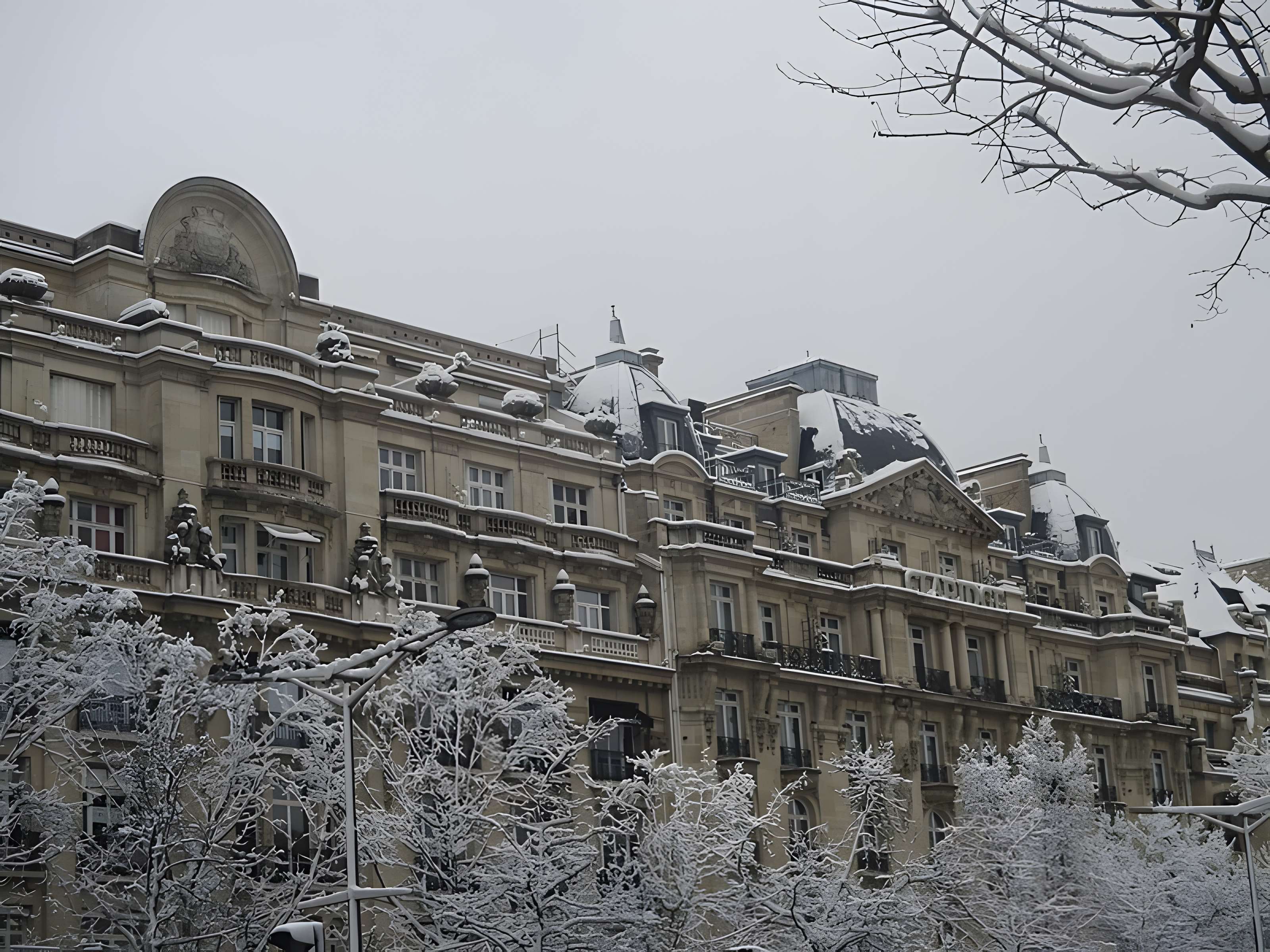 Ancien Garde-Meuble, actuellement ministère de la Marine ou Hôtel de la Marine
