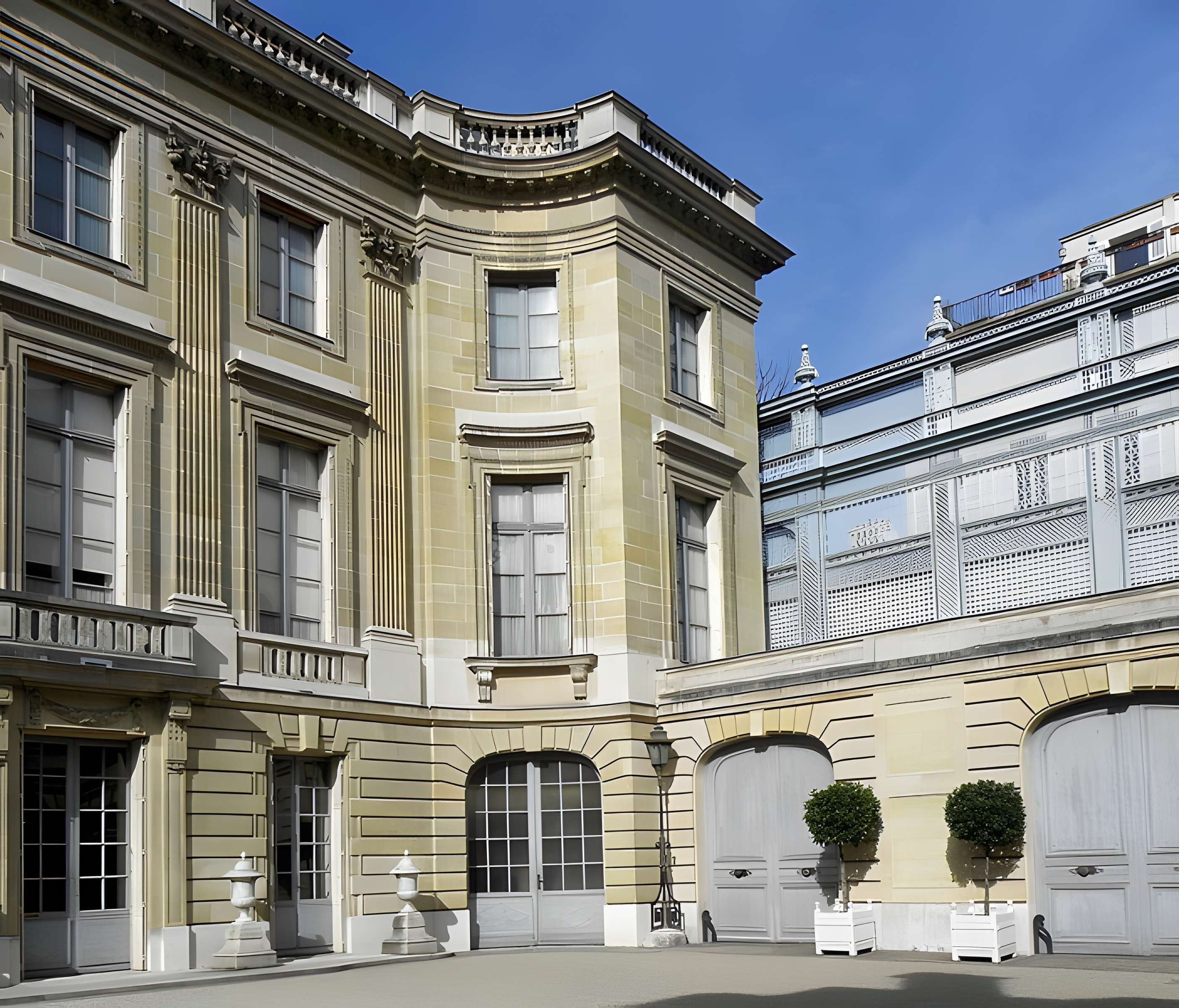 Ancien Garde-Meuble, actuellement ministère de la Marine ou Hôtel de la Marine