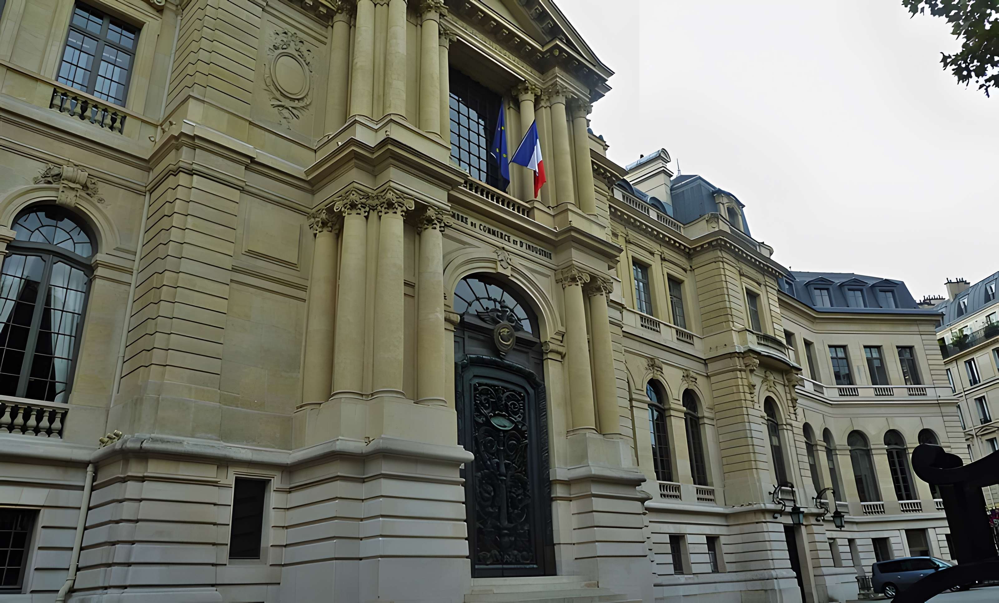 Ancien Garde-Meuble, actuellement ministère de la Marine ou Hôtel de la Marine