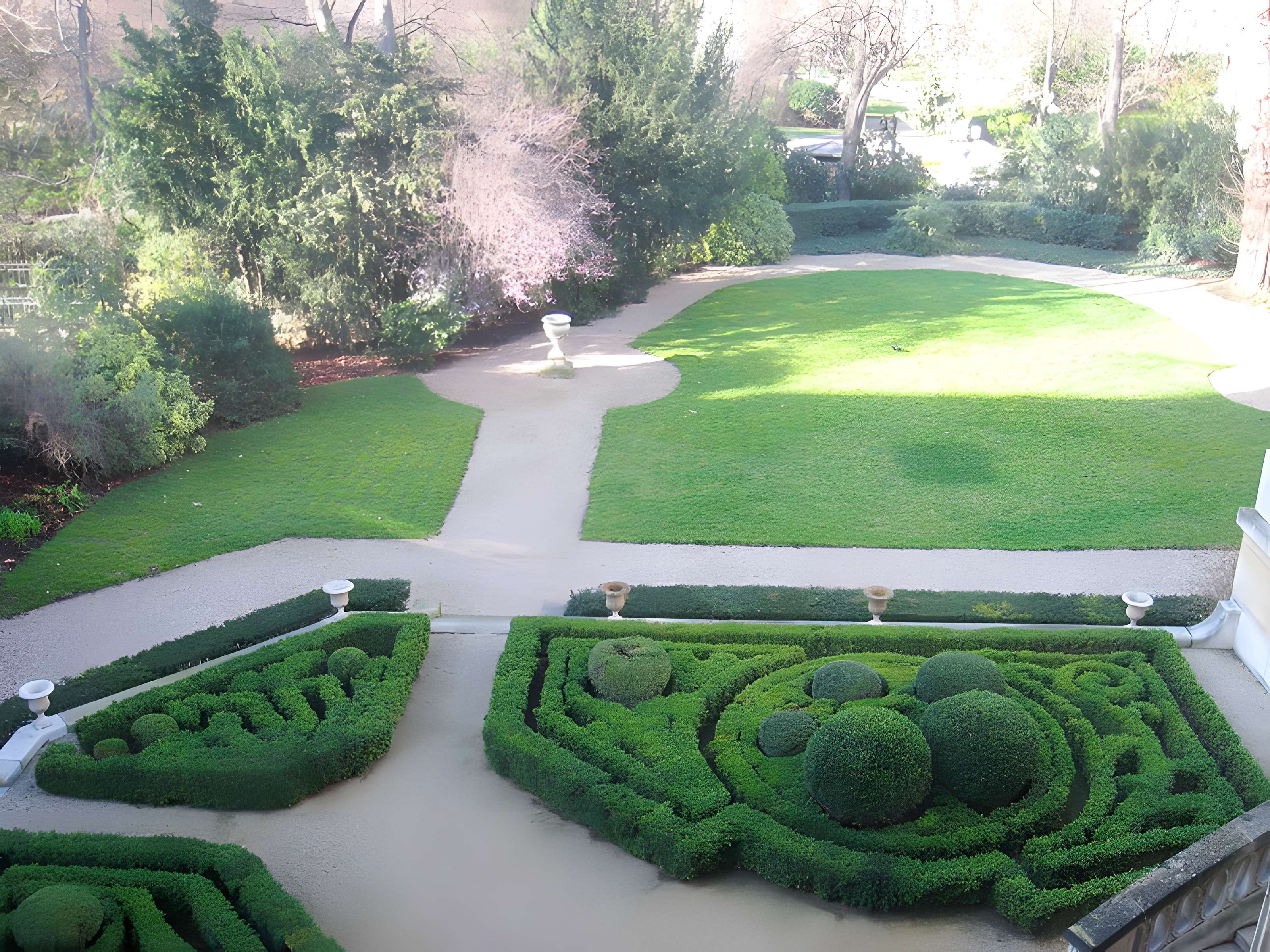Ancien Garde-Meuble, actuellement ministère de la Marine ou Hôtel de la Marine