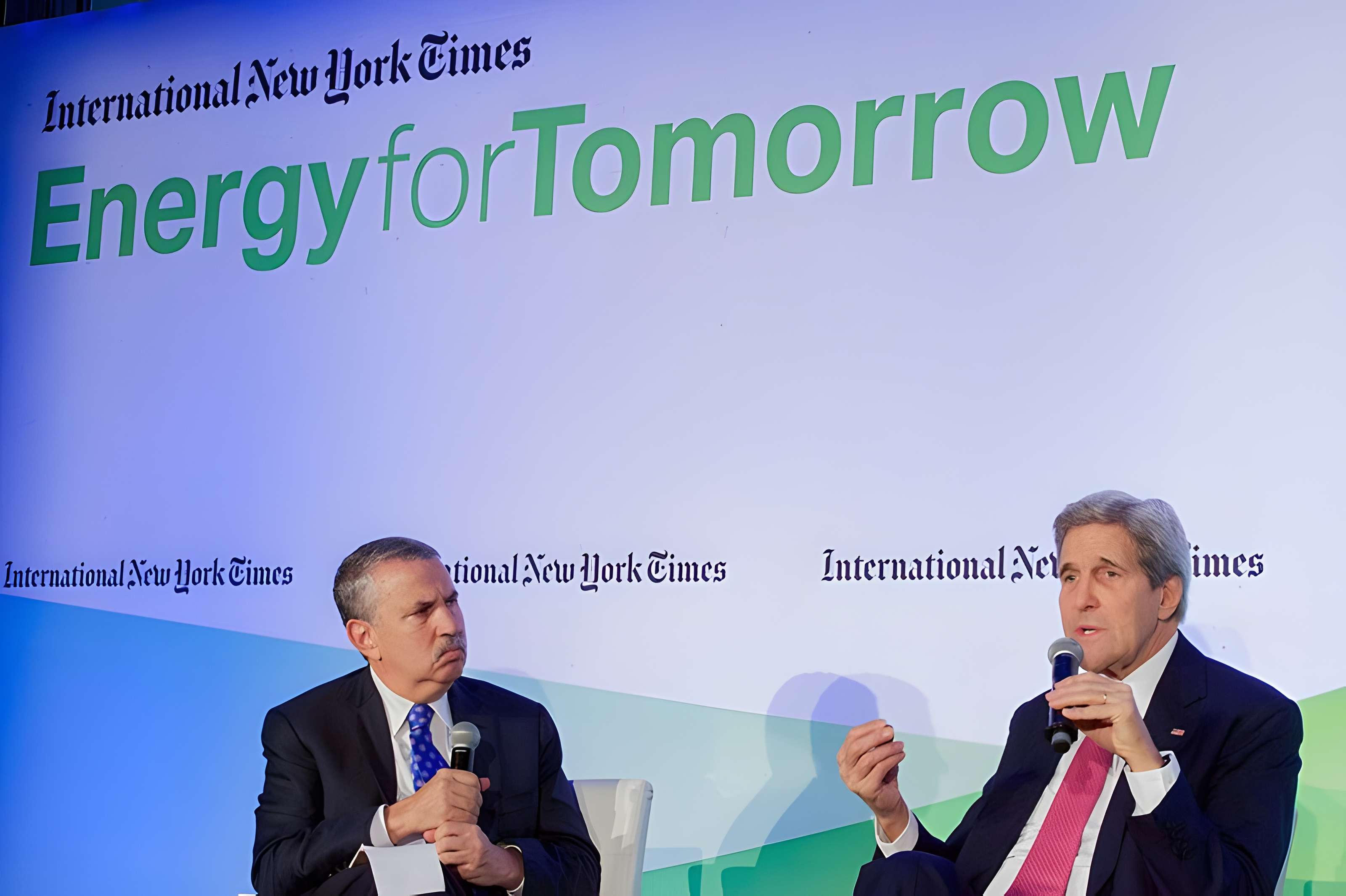 Ancien Garde-Meuble, actuellement ministère de la Marine ou Hôtel de la Marine
