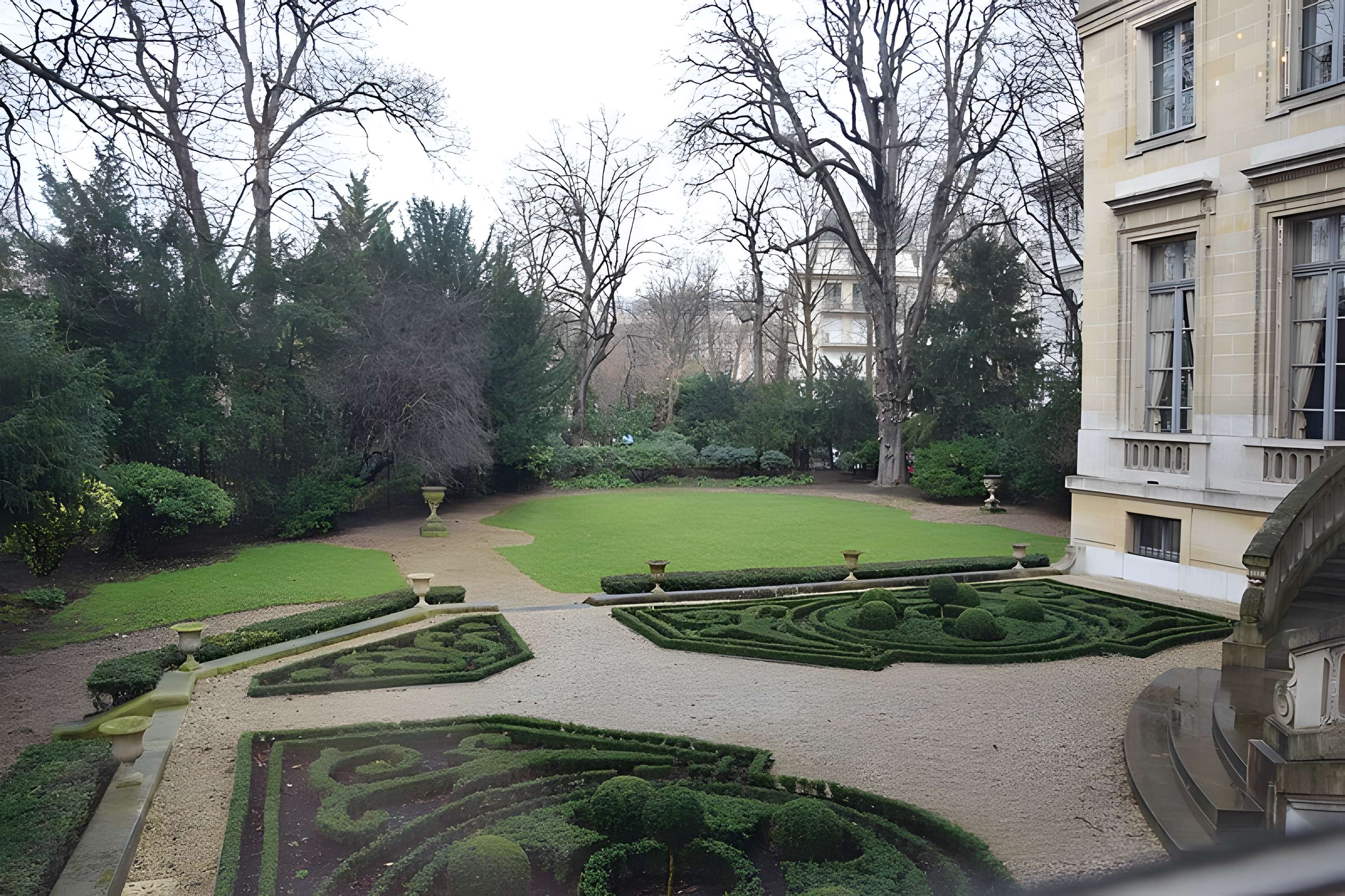 Ancien Garde-Meuble, actuellement ministère de la Marine ou Hôtel de la Marine