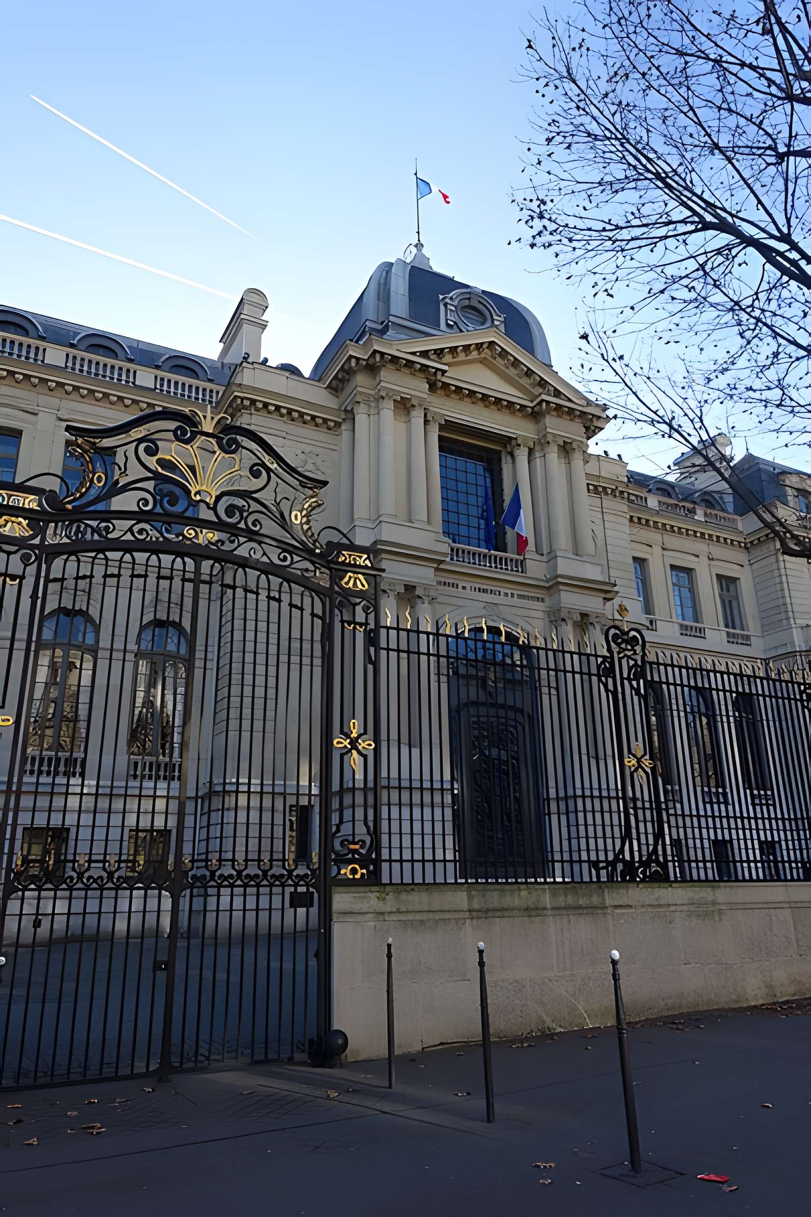 Ancien Garde-Meuble, actuellement ministère de la Marine ou Hôtel de la Marine
