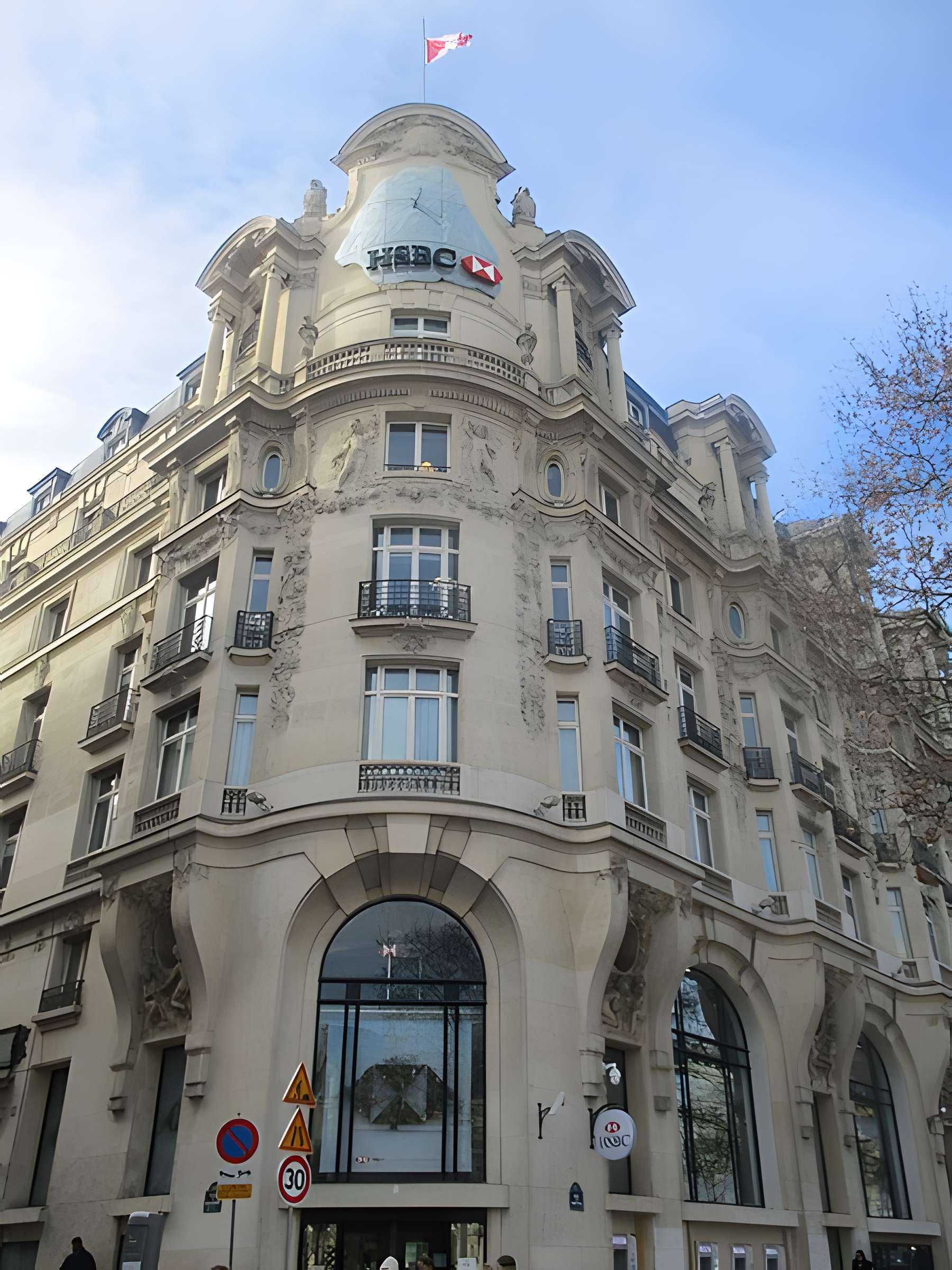 Immeuble, actuellement Cercle Interallié