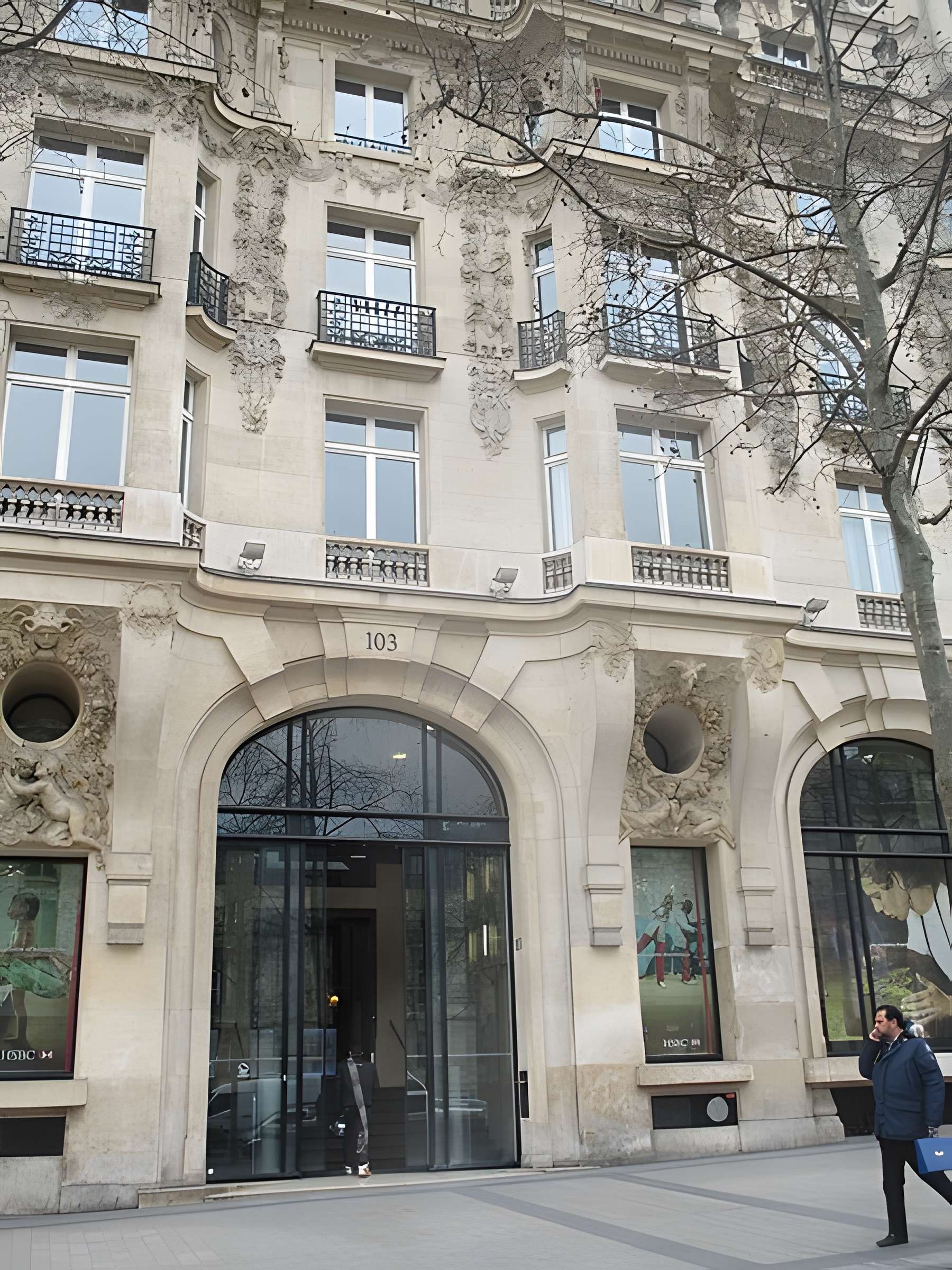 Immeuble, actuellement Cercle Interallié