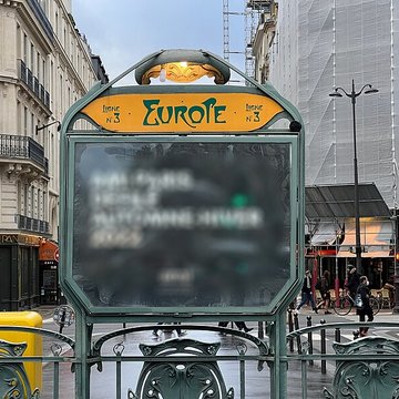 Métropolitain, station Europe