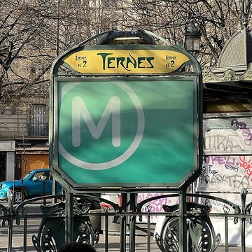 Métropolitain, station Europe