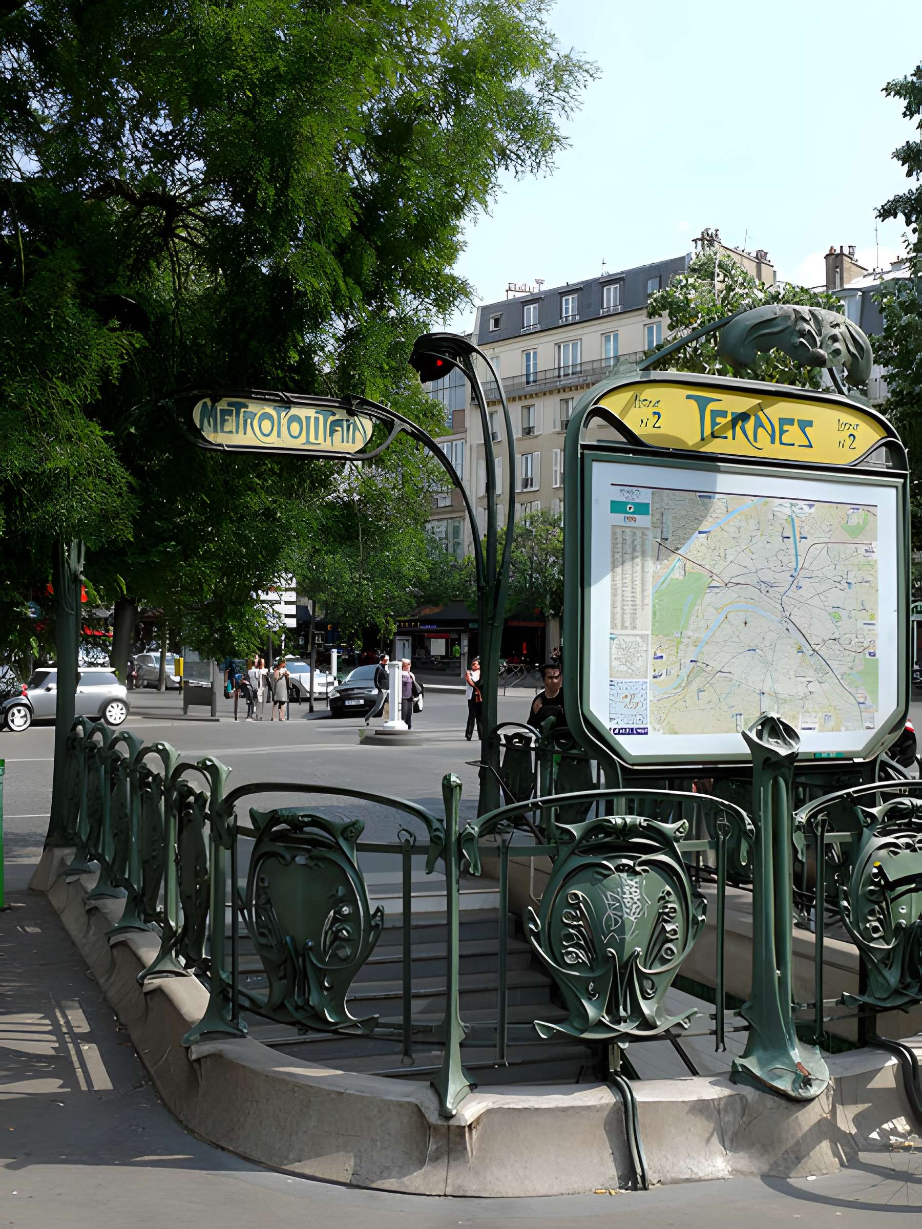 Métropolitain, station Europe